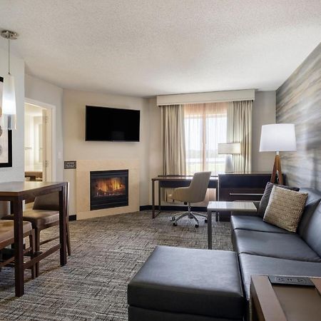 Residence Inn By Marriott Bloomington Exteriör bild