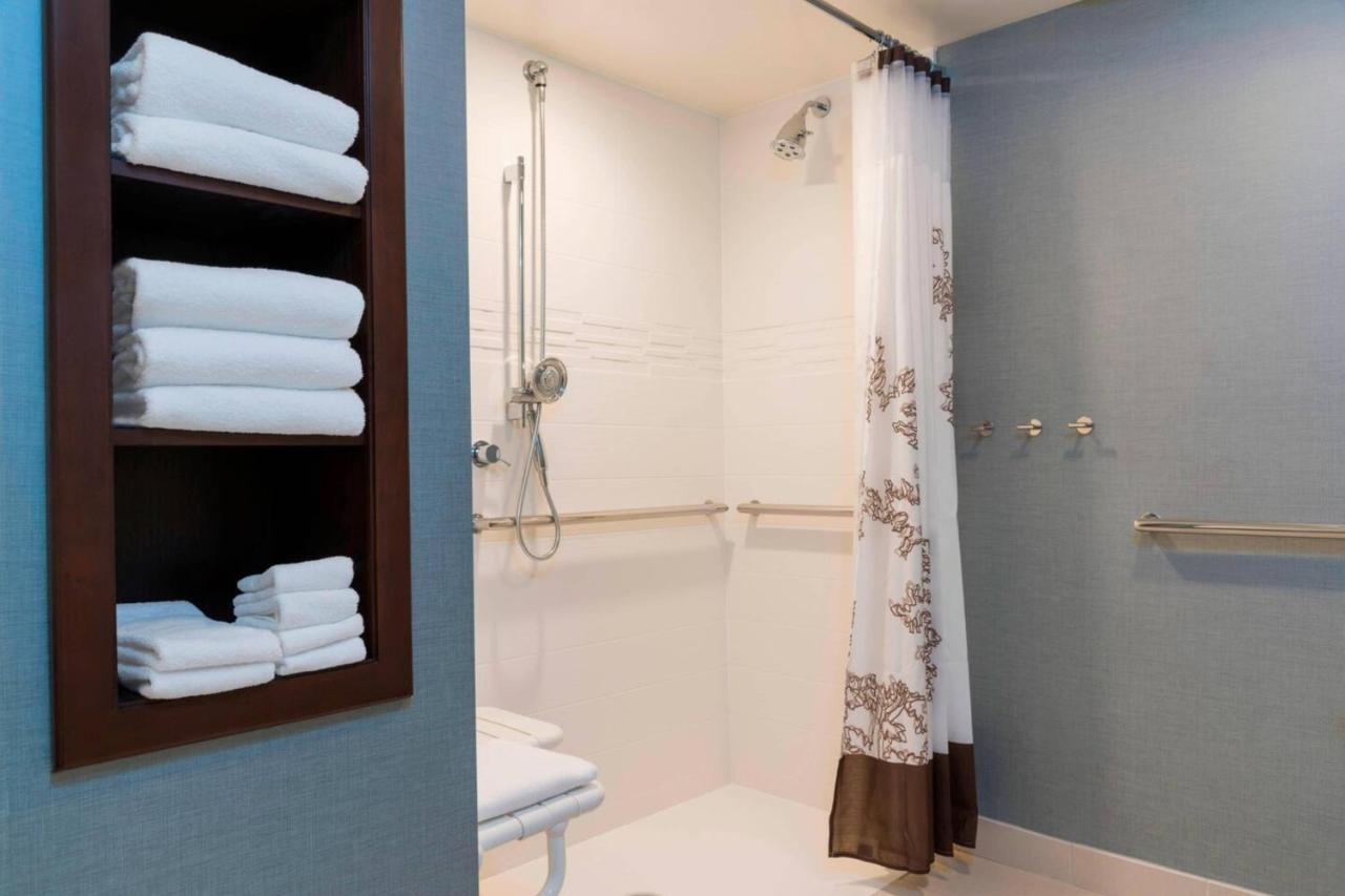 Residence Inn By Marriott Bloomington Exteriör bild