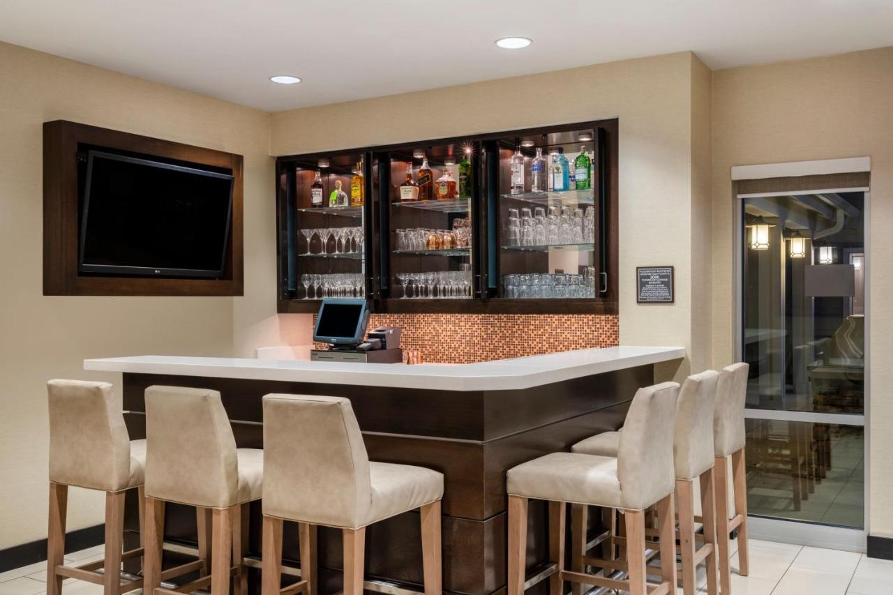 Residence Inn By Marriott Bloomington Exteriör bild