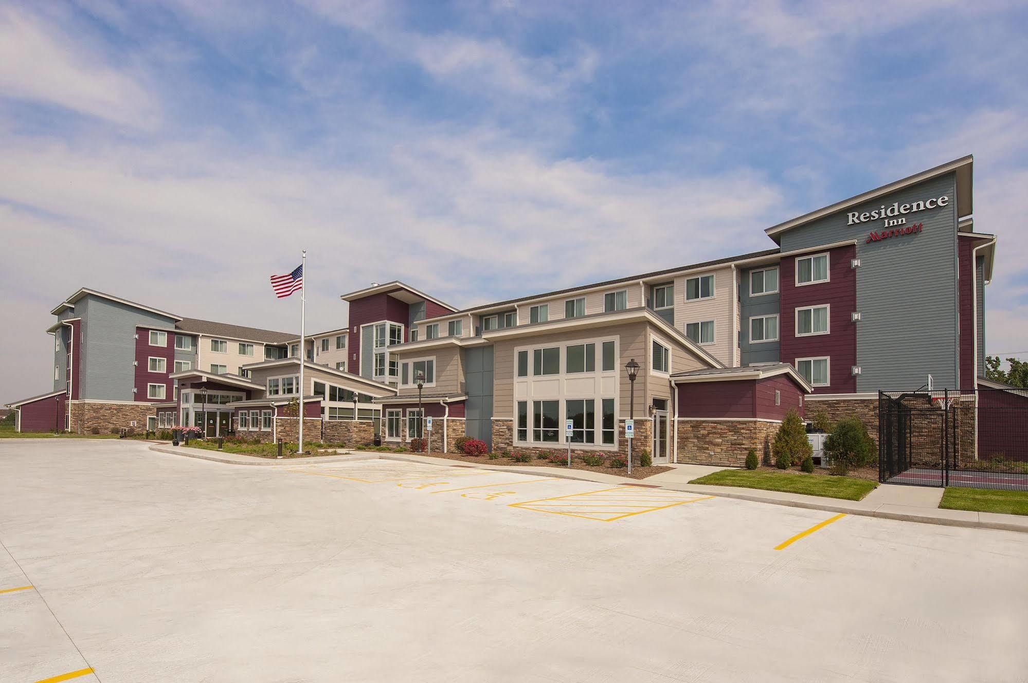 Residence Inn By Marriott Bloomington Exteriör bild