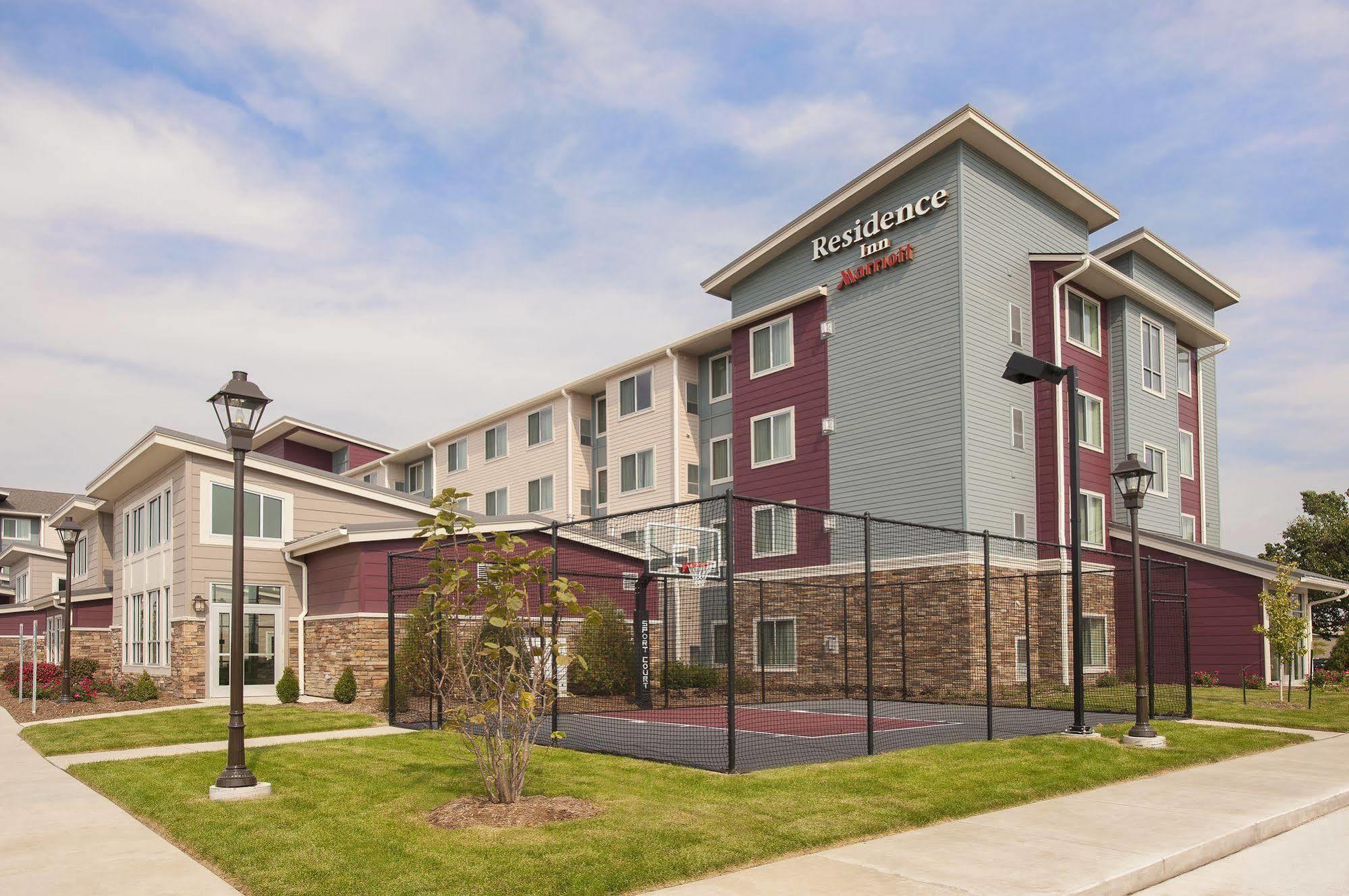 Residence Inn By Marriott Bloomington Exteriör bild